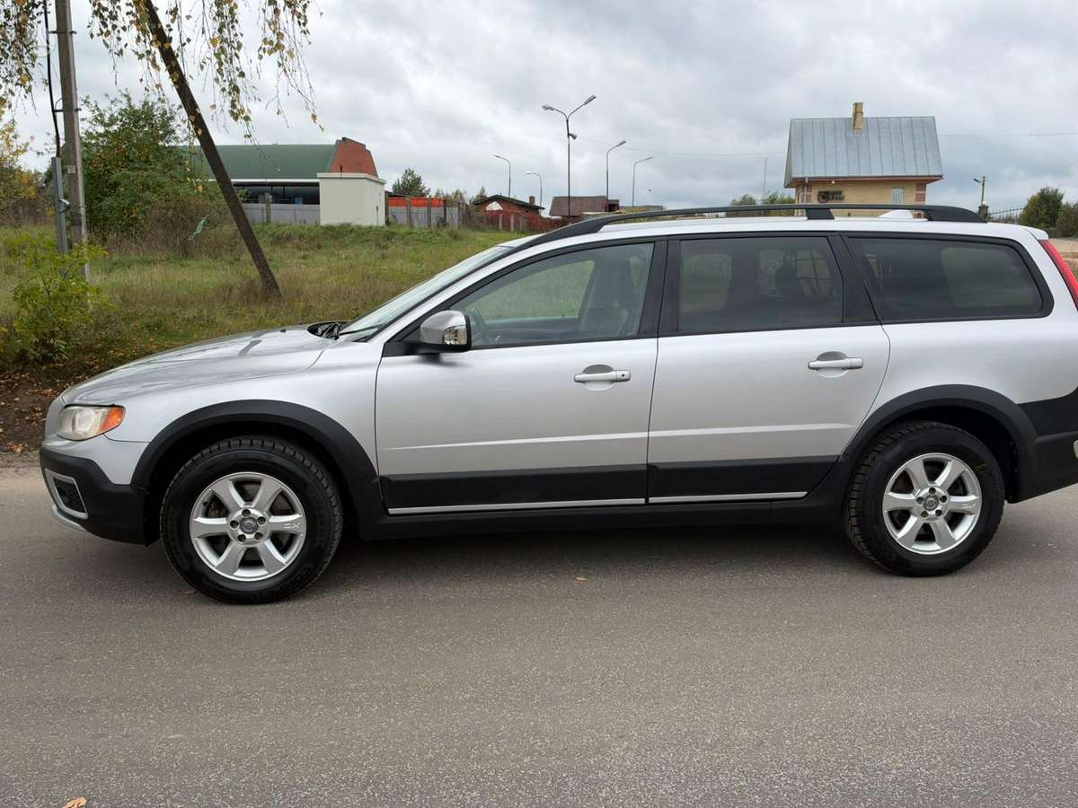 Volvo XC70, 2.4 l., Универсал