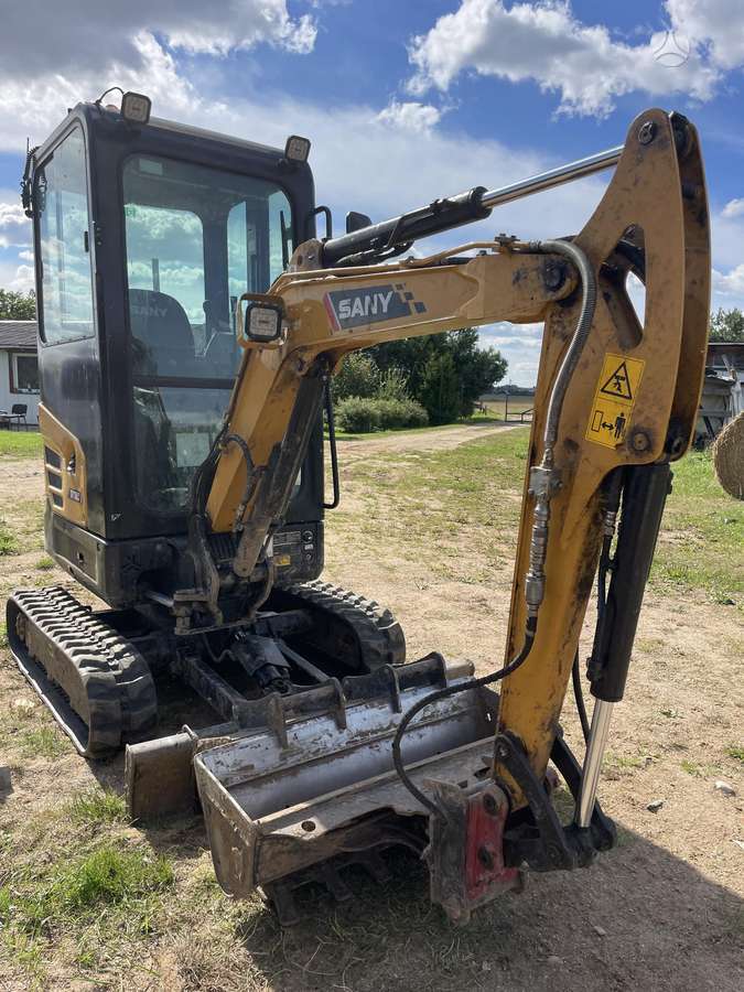 SANY SY18C, mini excavator