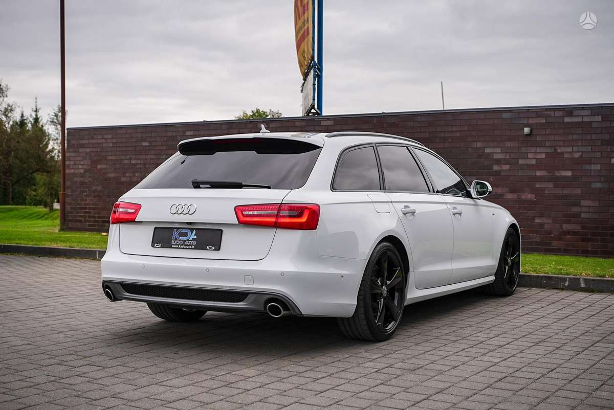 Audi A6, 3.0 l., universalas