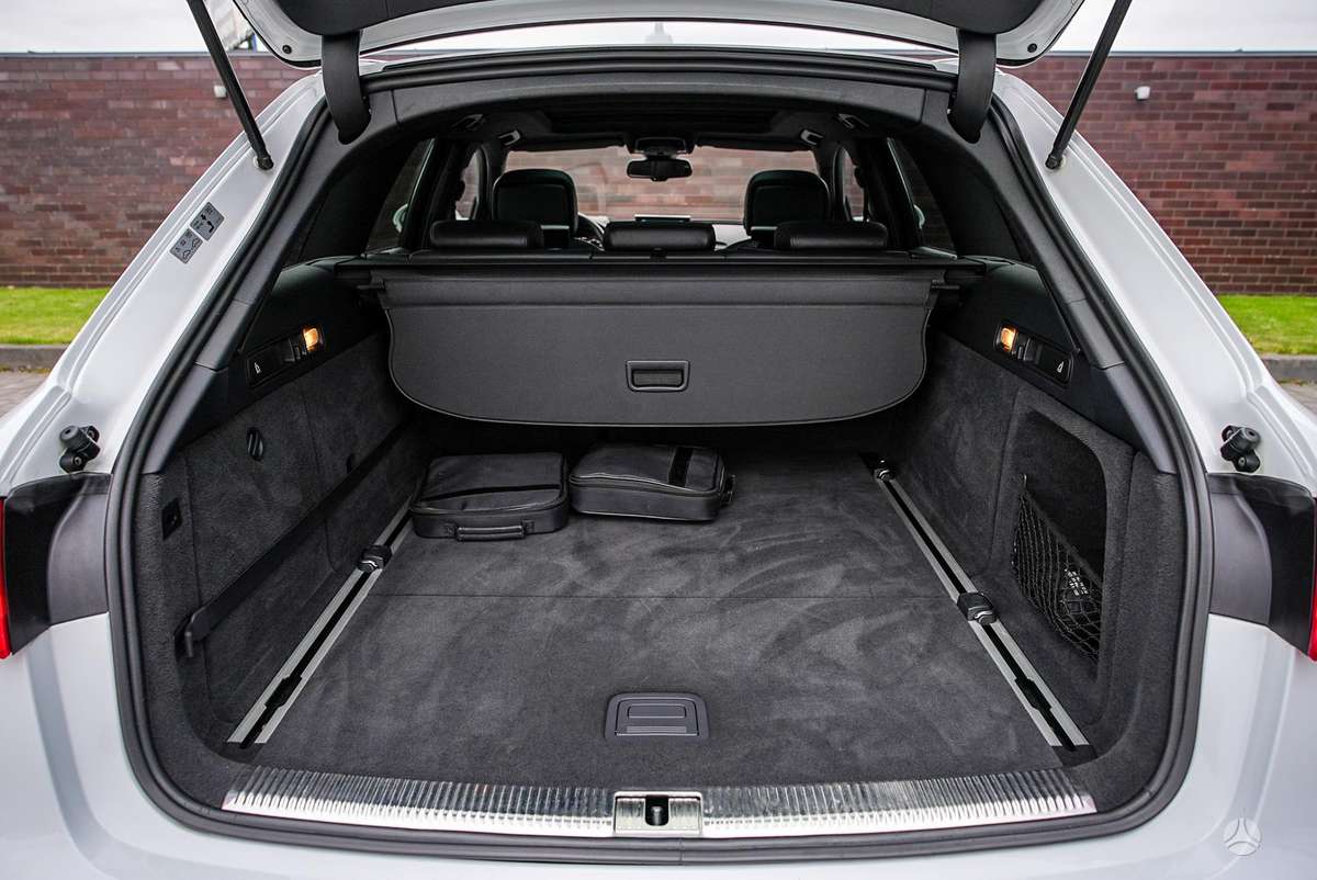 Audi A6, 3.0 l., wagon