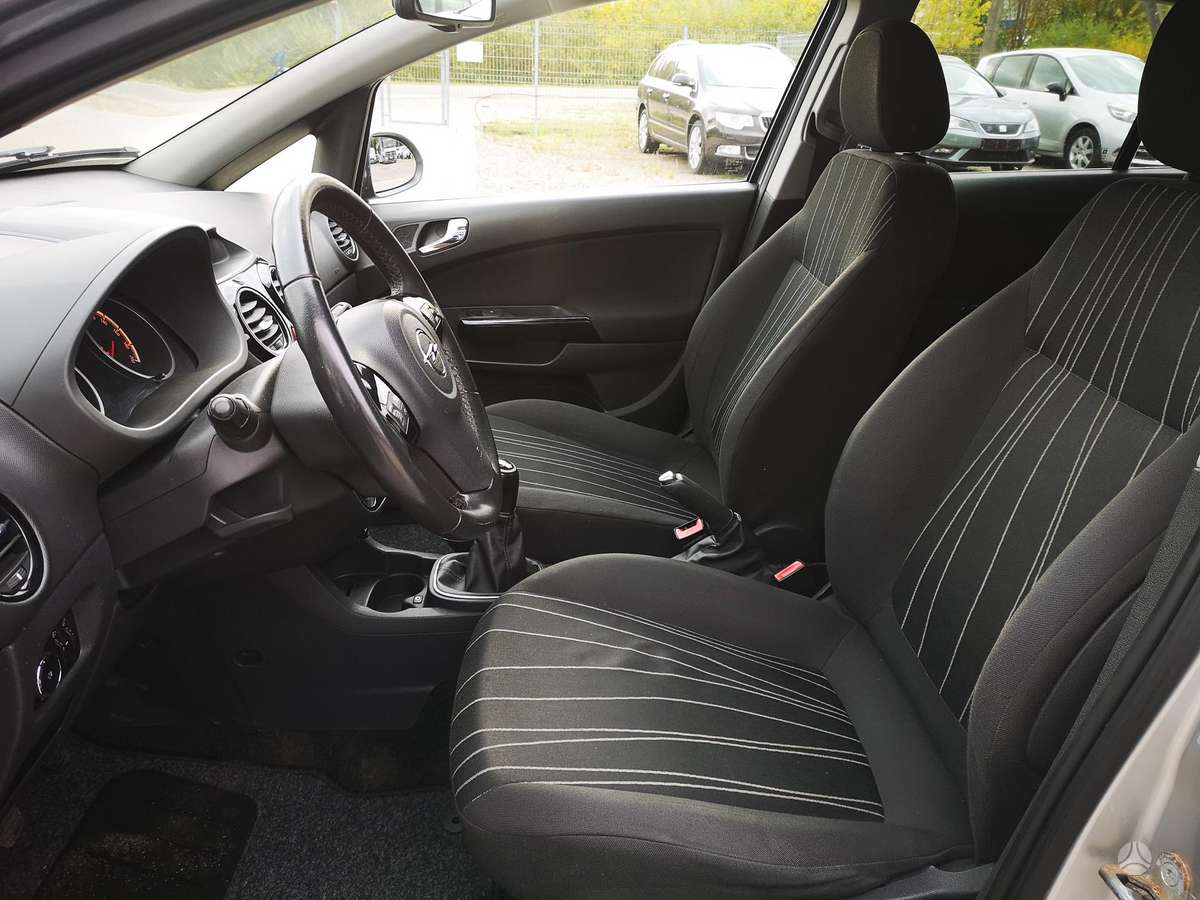 Opel Corsa, 1.4 l., hatchback