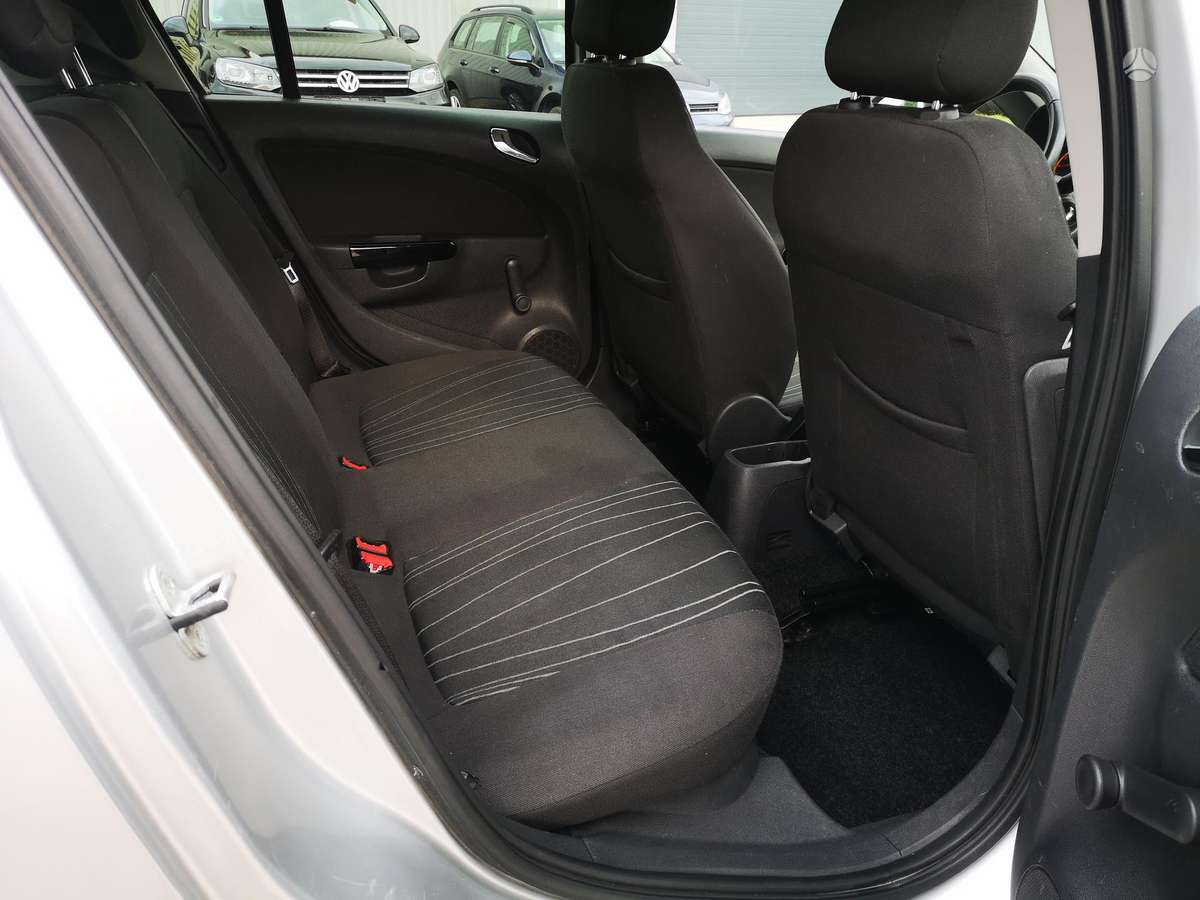 Opel Corsa, 1.4 l., Хэтчбек