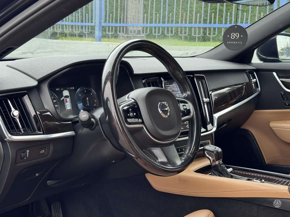 Volvo V90, 2.0 l., Универсал