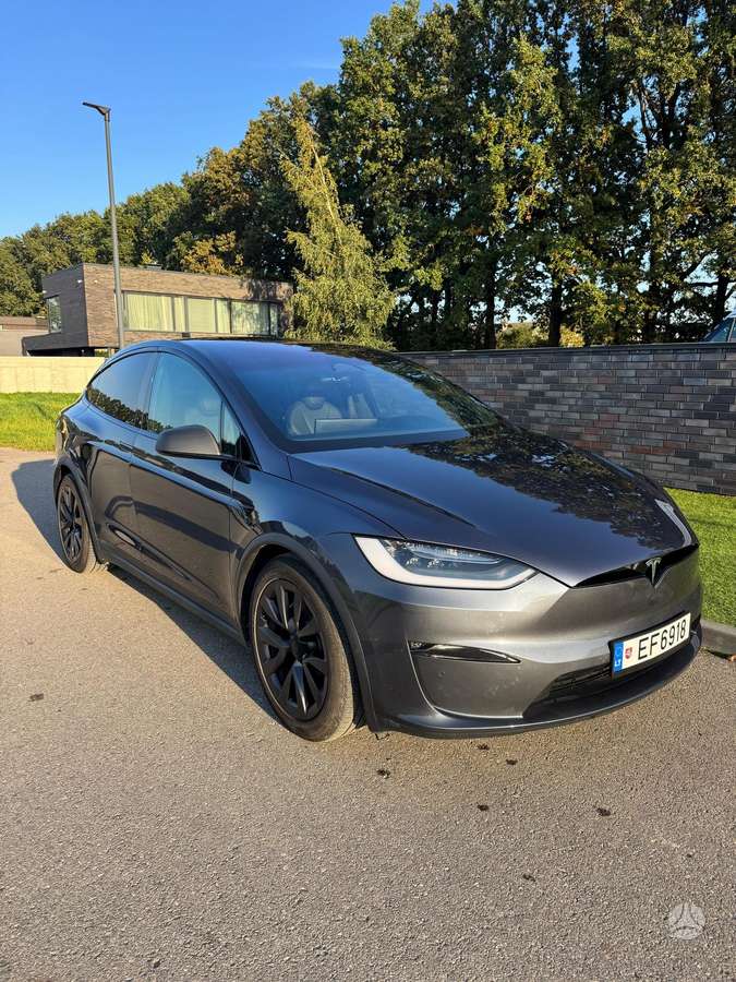 Tesla Model X, off-road / crossover