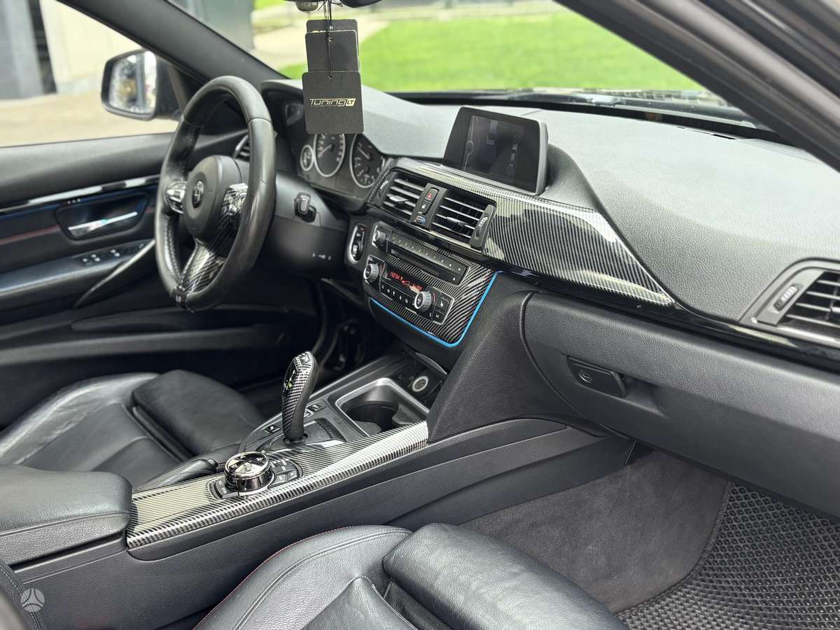 BMW 320, 2.0 l., sedanas
