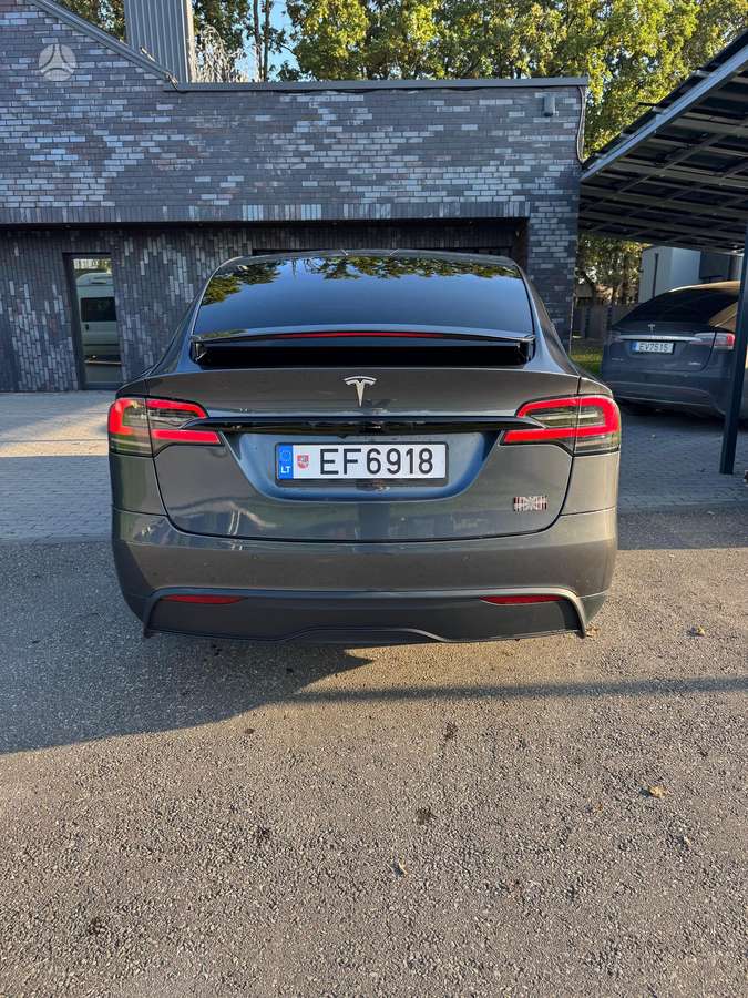 Tesla Model X, off-road / crossover