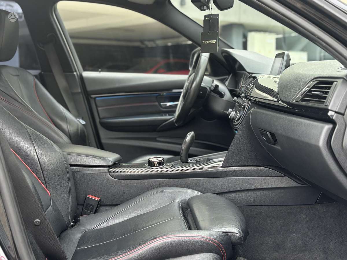 BMW 320, 2.0 l., sedanas