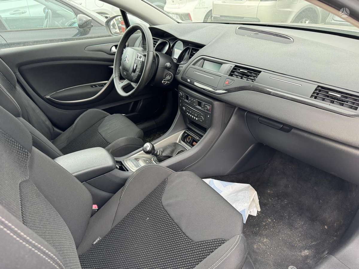 Citroen C5 Dalimis