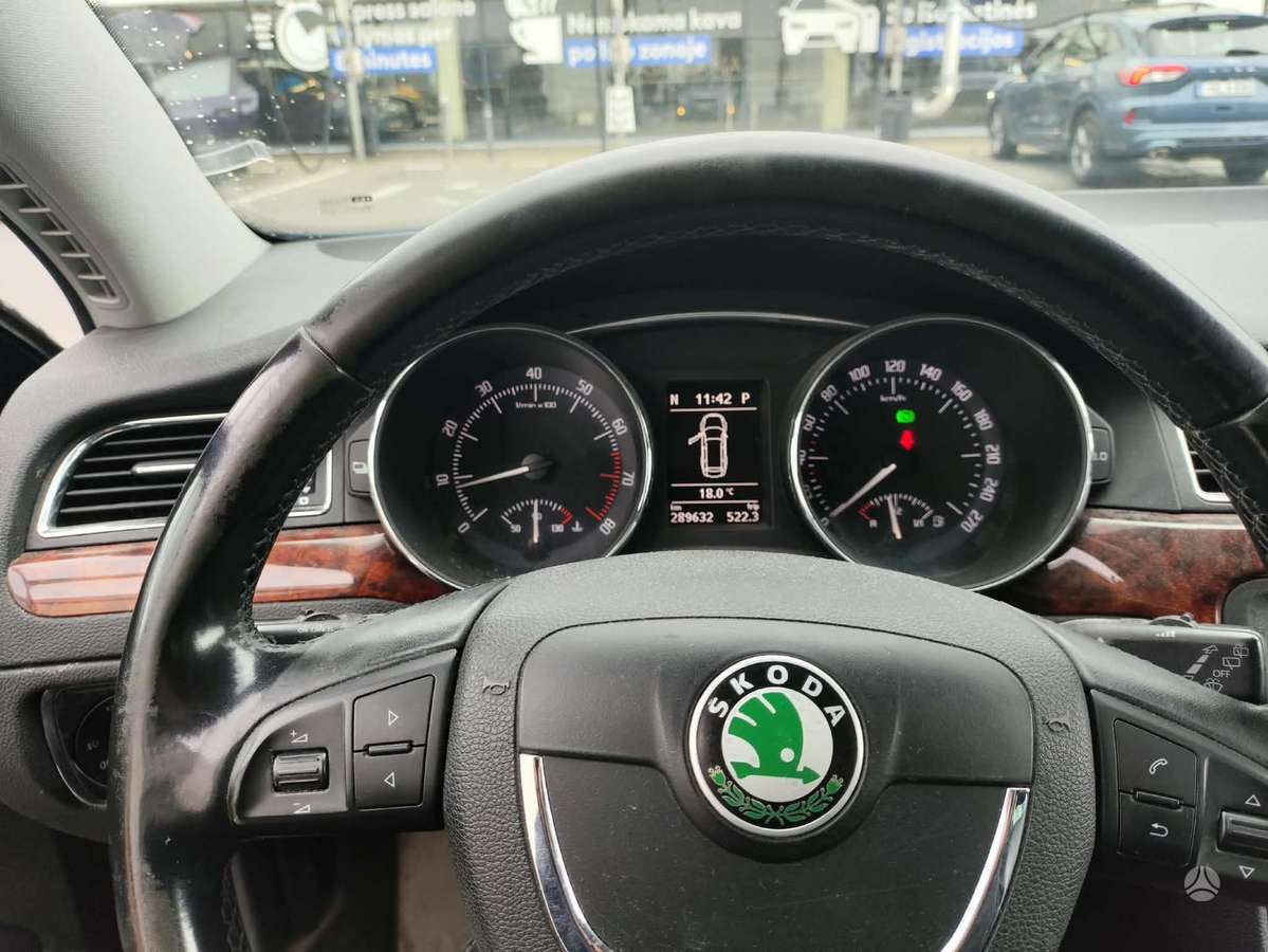 Skoda Superb, 2.0 l., wagon