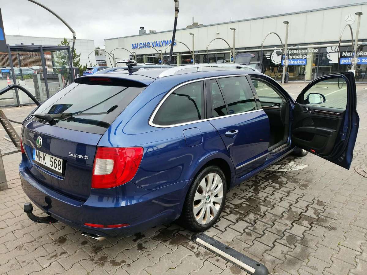 Skoda Superb, 2.0 l., Универсал