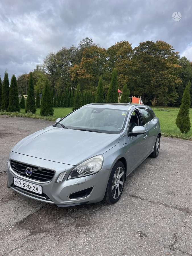 Volvo V60, 2.4 l., Универсал