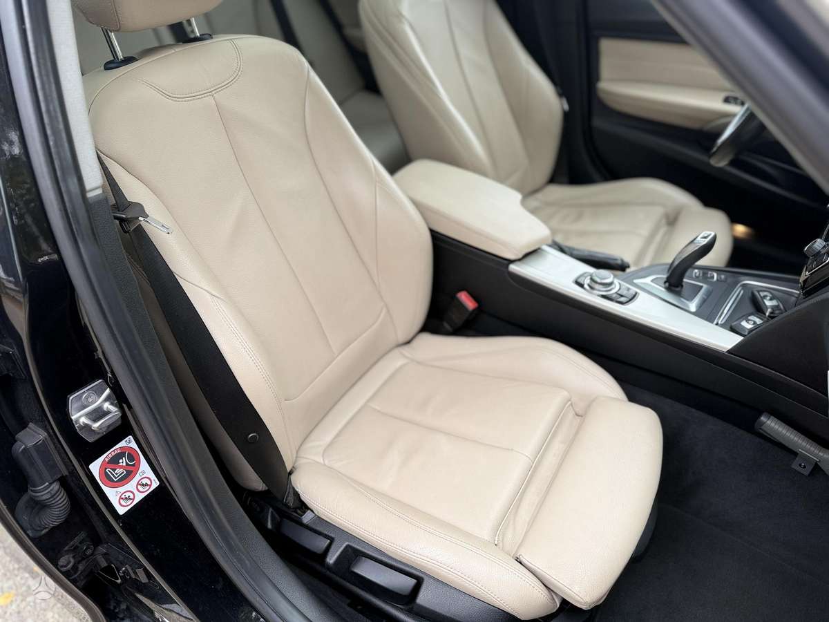 BMW 320, 2.0 l., universalas