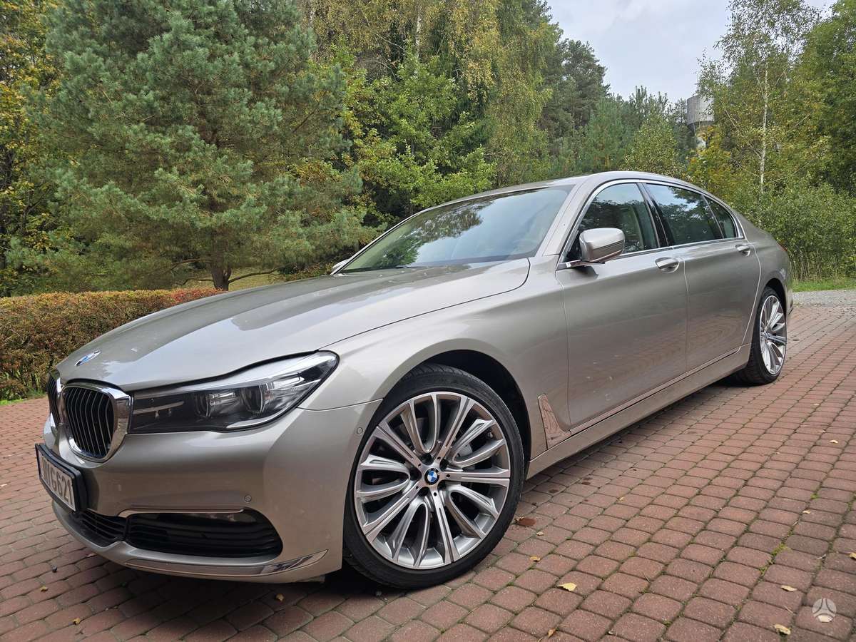 BMW 740, 3.0 l., Седан