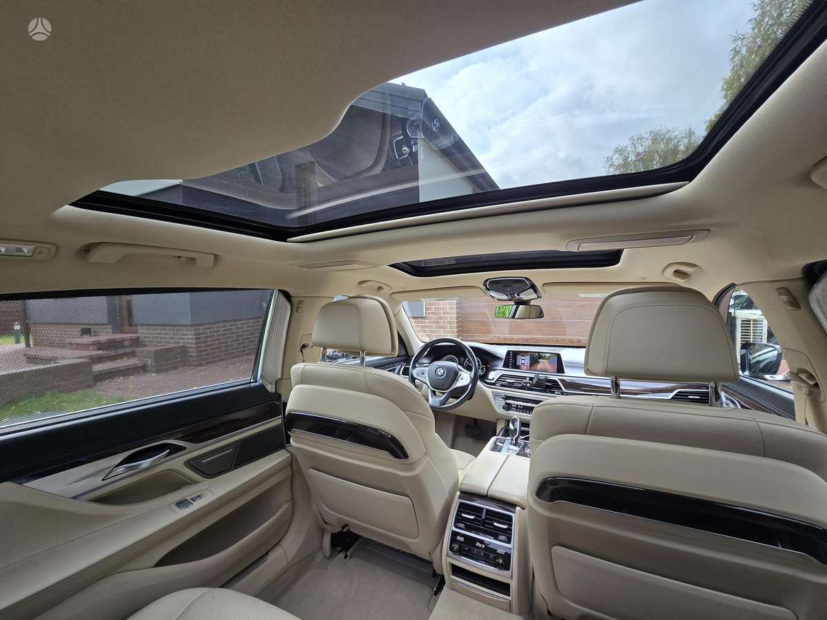 BMW 740, 3.0 l., Седан