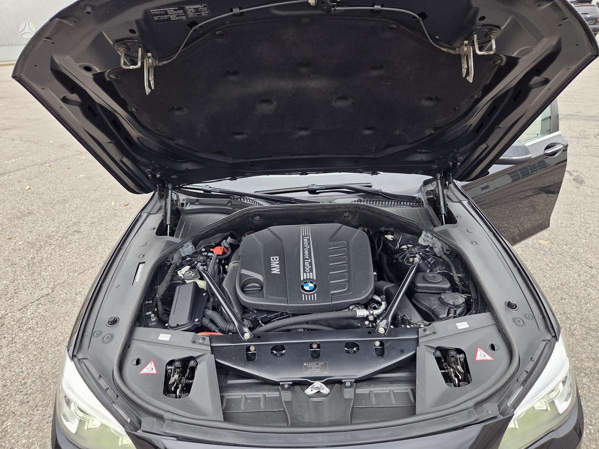 BMW 740, 3.0 l., Седан