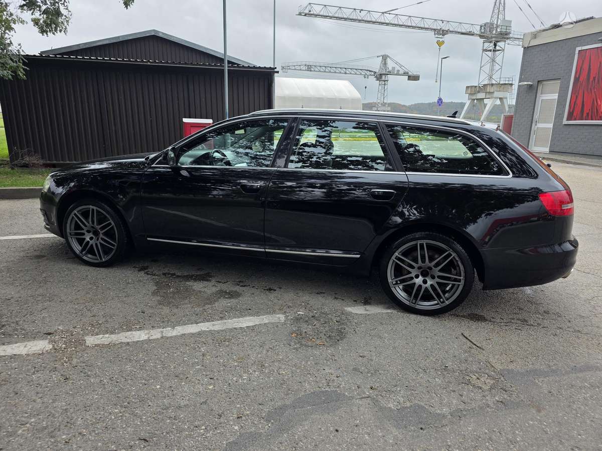 Audi A6, 3.0 l., universalas