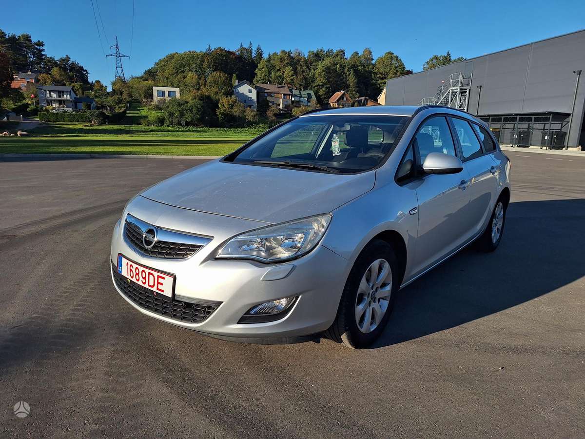 Opel Astra, 1.4 l., Универсал