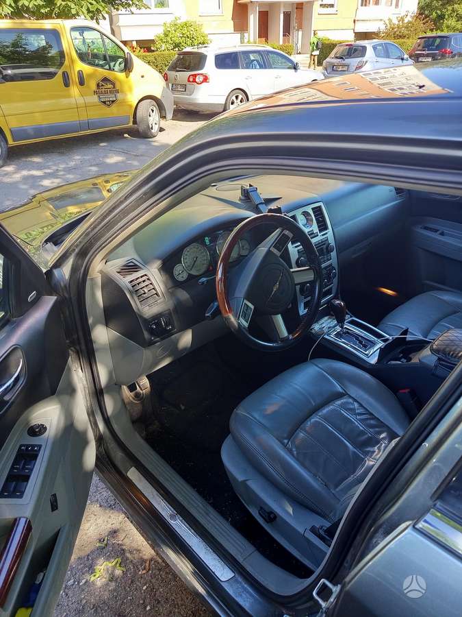 Chrysler 300C, 3.0 l., wagon