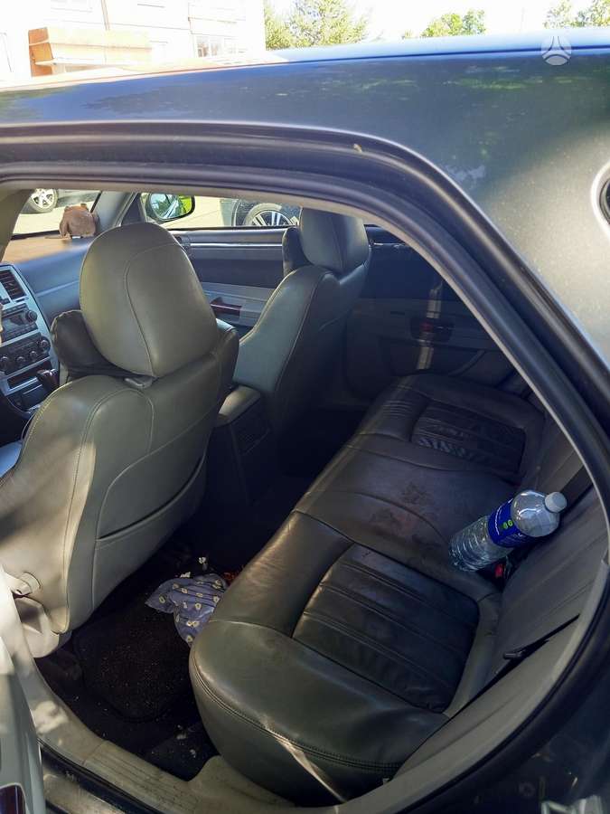 Chrysler 300C, 3.0 l., wagon