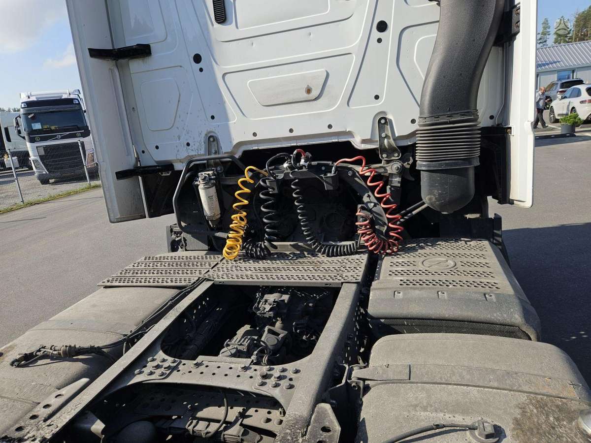 Mercedes-Benz ACTROS 1845, double sleeper