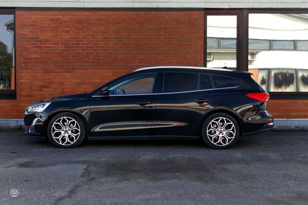 Ford Focus, 1.0 l., universalas