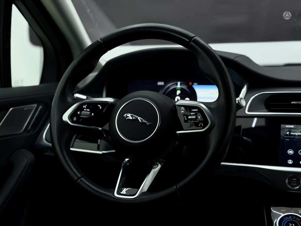 Jaguar I-Pace, 90 kWh, off-road / crossover