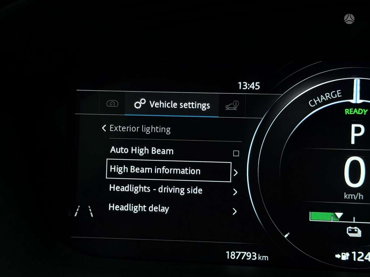 Jaguar I-Pace, 90 kWh, off-road / crossover