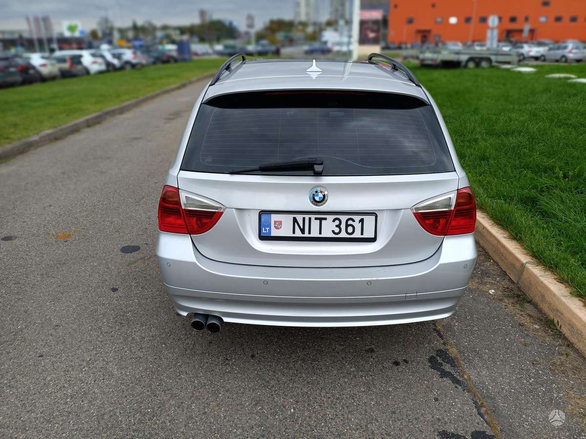 BMW 330, 3.0 l., Универсал
