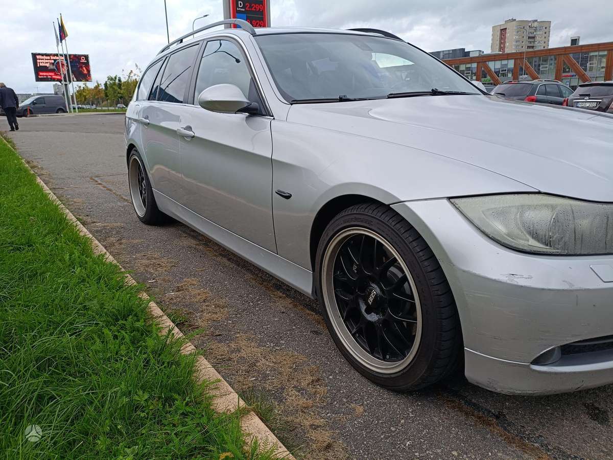 BMW 330, 3.0 l., Универсал