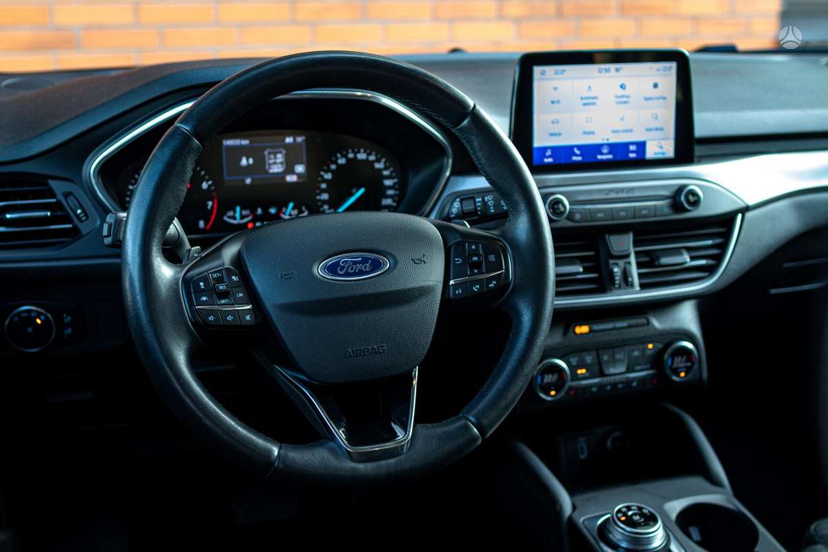 Ford Focus, 1.0 l., universalas