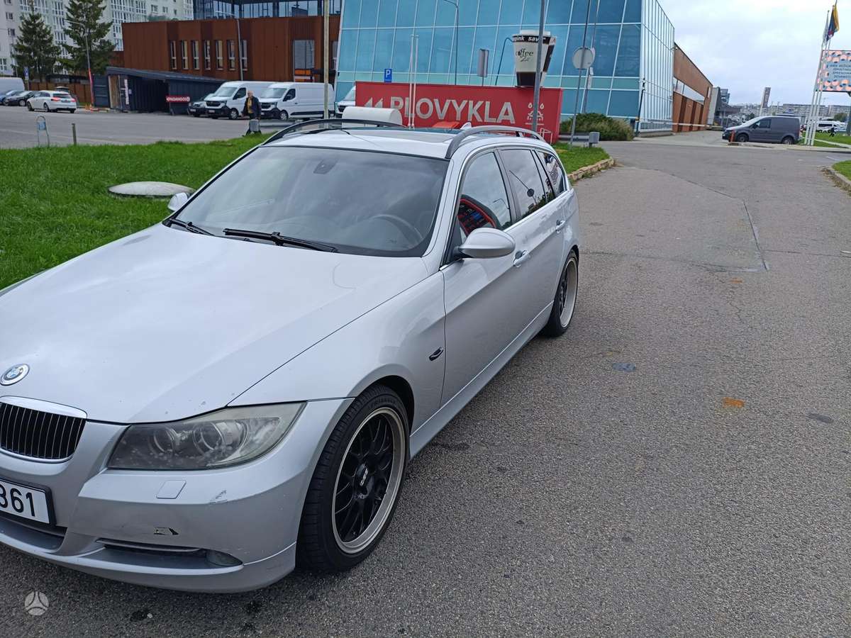 BMW 330, 3.0 l., Универсал