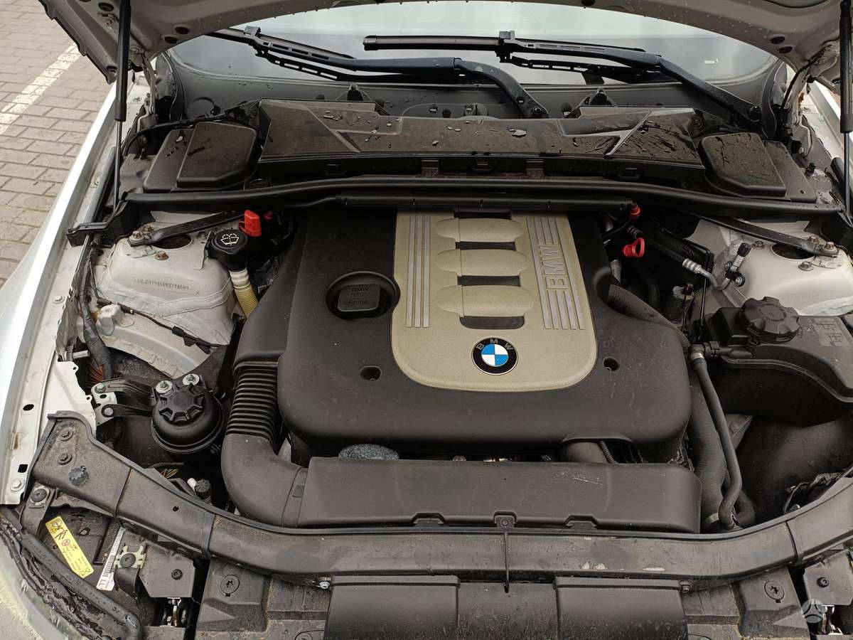 BMW 330, 3.0 l., Универсал
