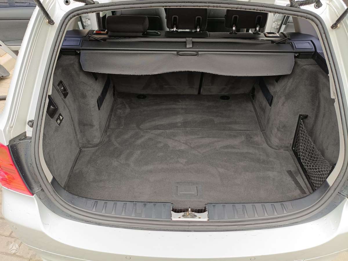 BMW 330, 3.0 l., Универсал