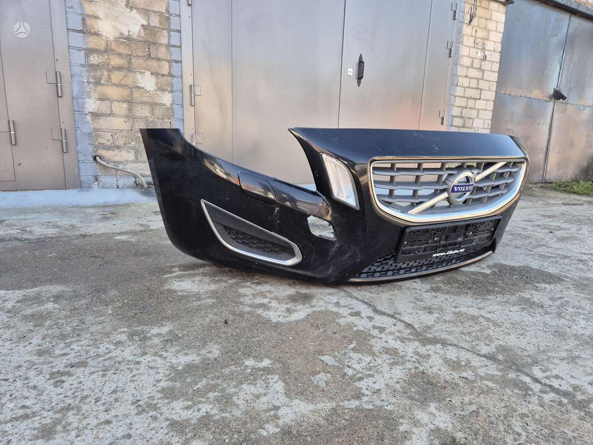 Volvo V60 бамперы (буфера), фары