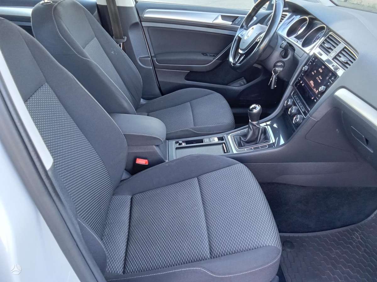 Volkswagen Golf, 1.6 l., Универсал