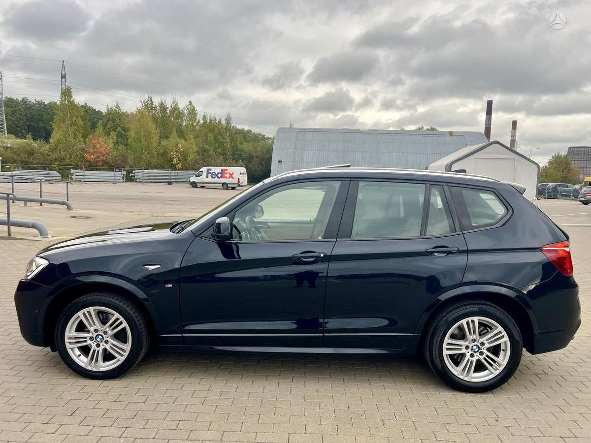 BMW X3, 2.0 l., off-road / crossover