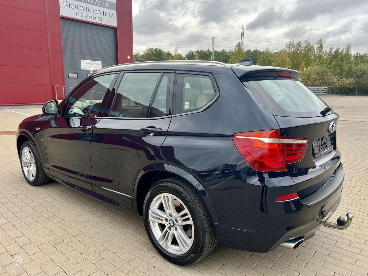 BMW X3, 2.0 l., off-road / crossover