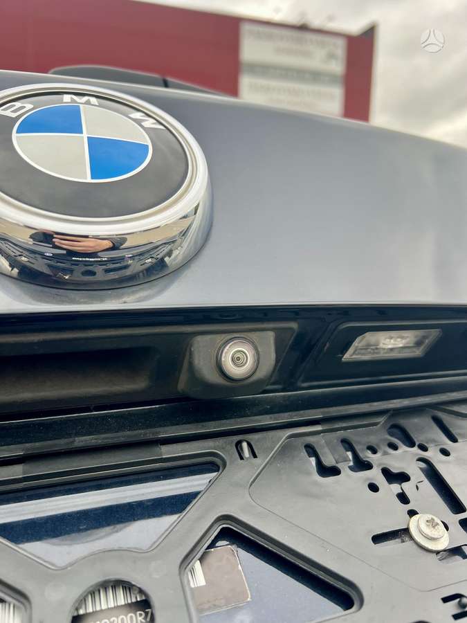 BMW X3, 2.0 l., off-road / crossover
