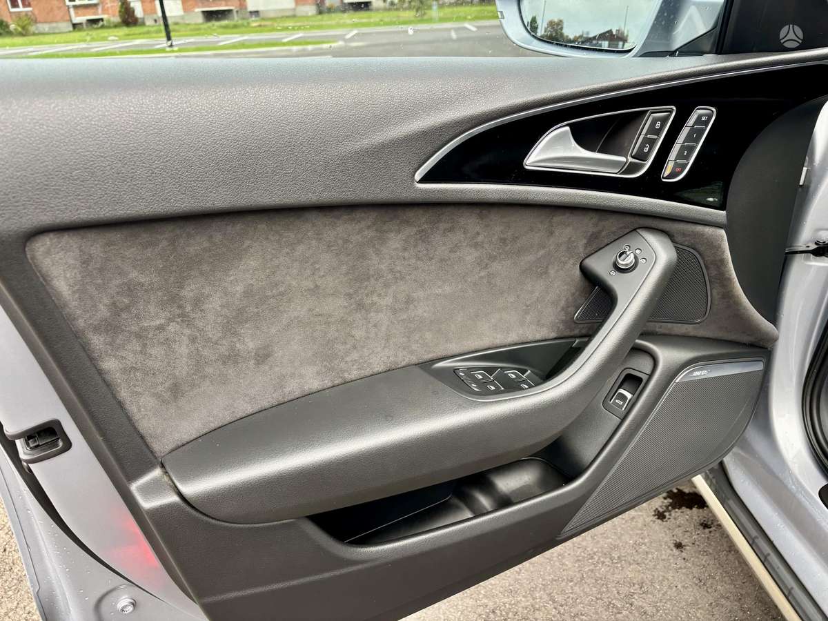 Audi A6 allroad, 3.0 l., Универсал