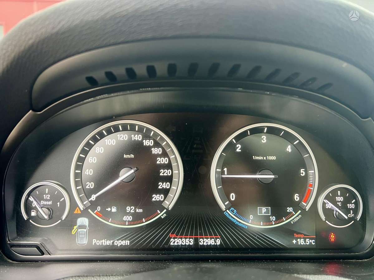 BMW X3, 2.0 l., off-road / crossover