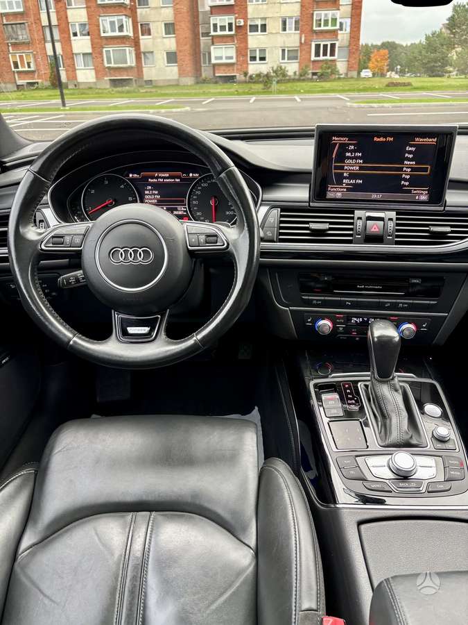 Audi A6 allroad, 3.0 l., Универсал