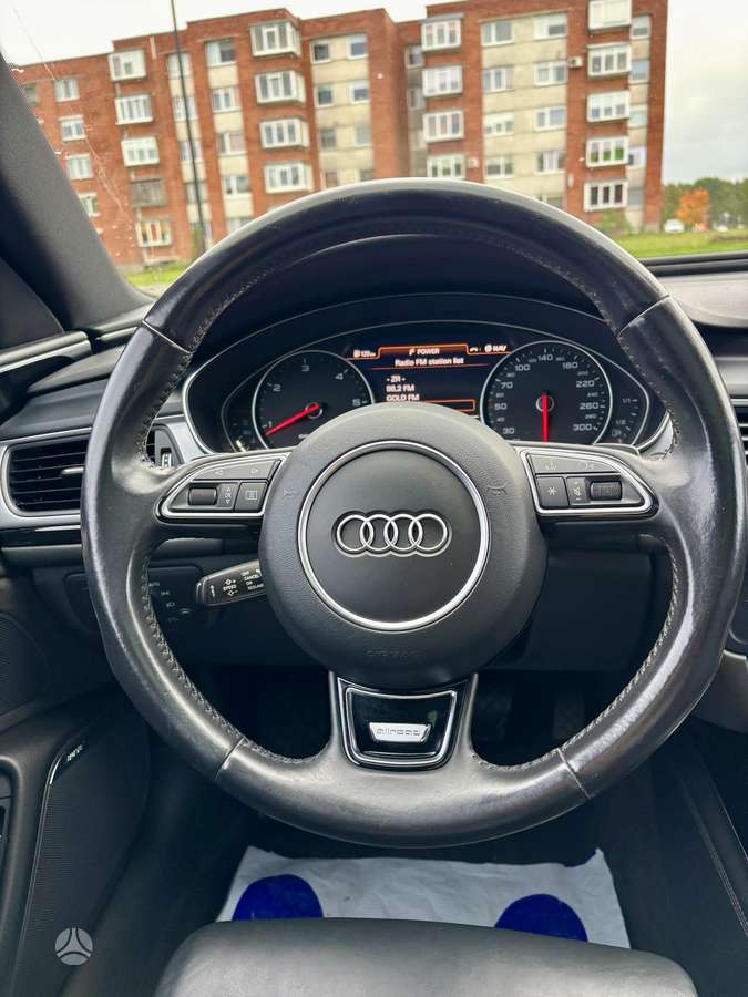 Audi A6 allroad, 3.0 l., Универсал