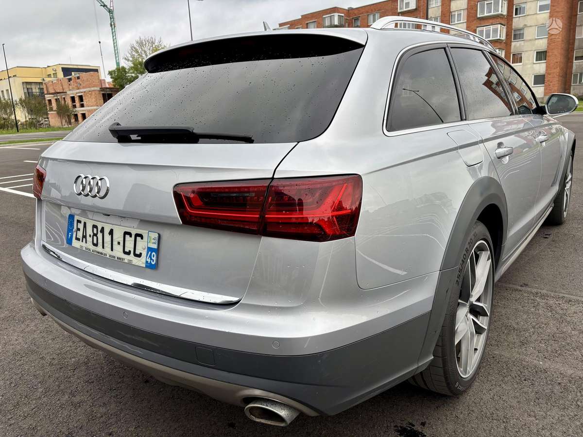 Audi A6 allroad, 3.0 l., Универсал