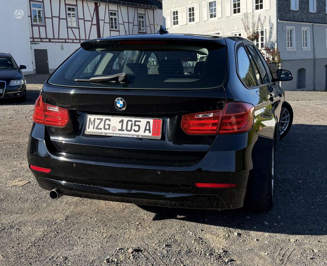 BMW 320, 2.0 l., wagon