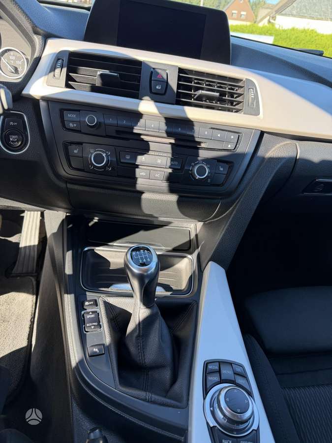 BMW 320, 2.0 l., Универсал