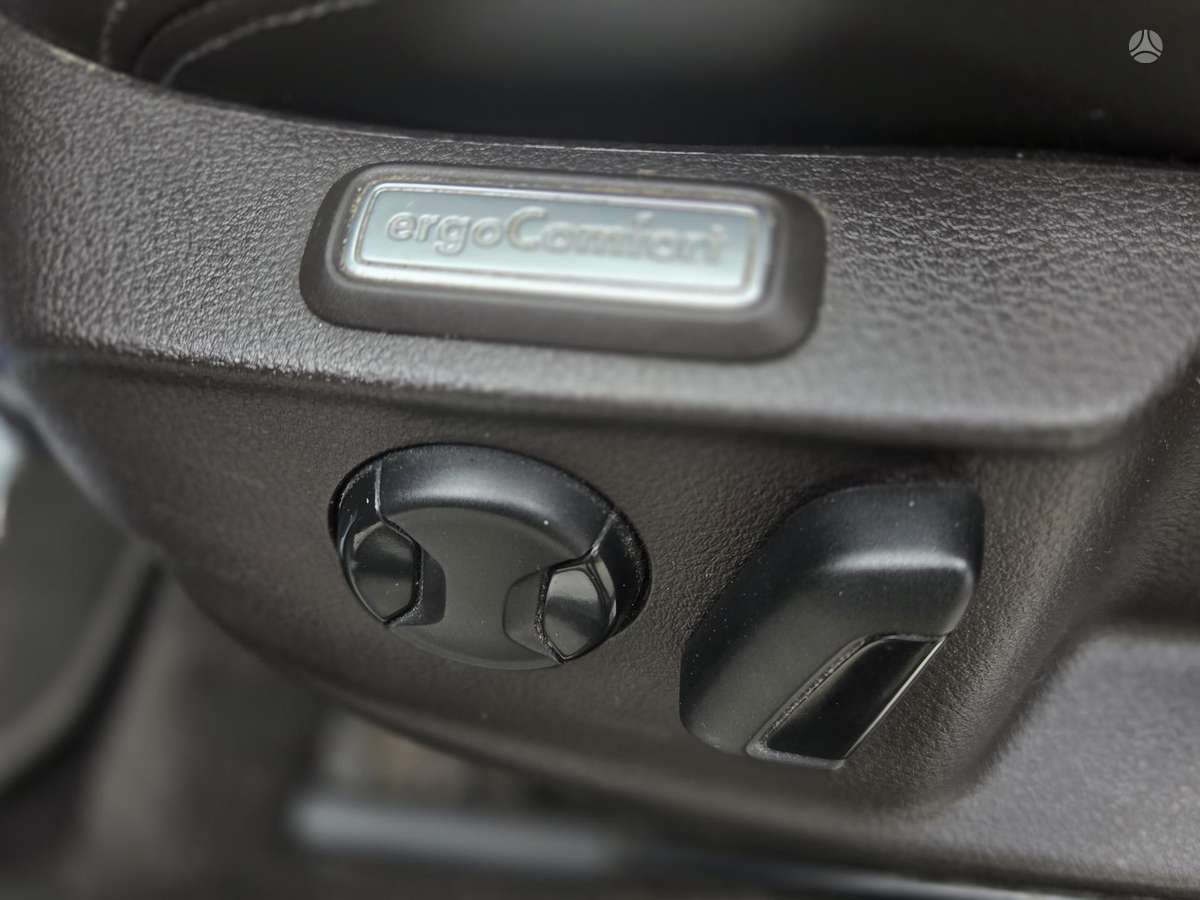 Volkswagen Passat, 2.0 l., Универсал