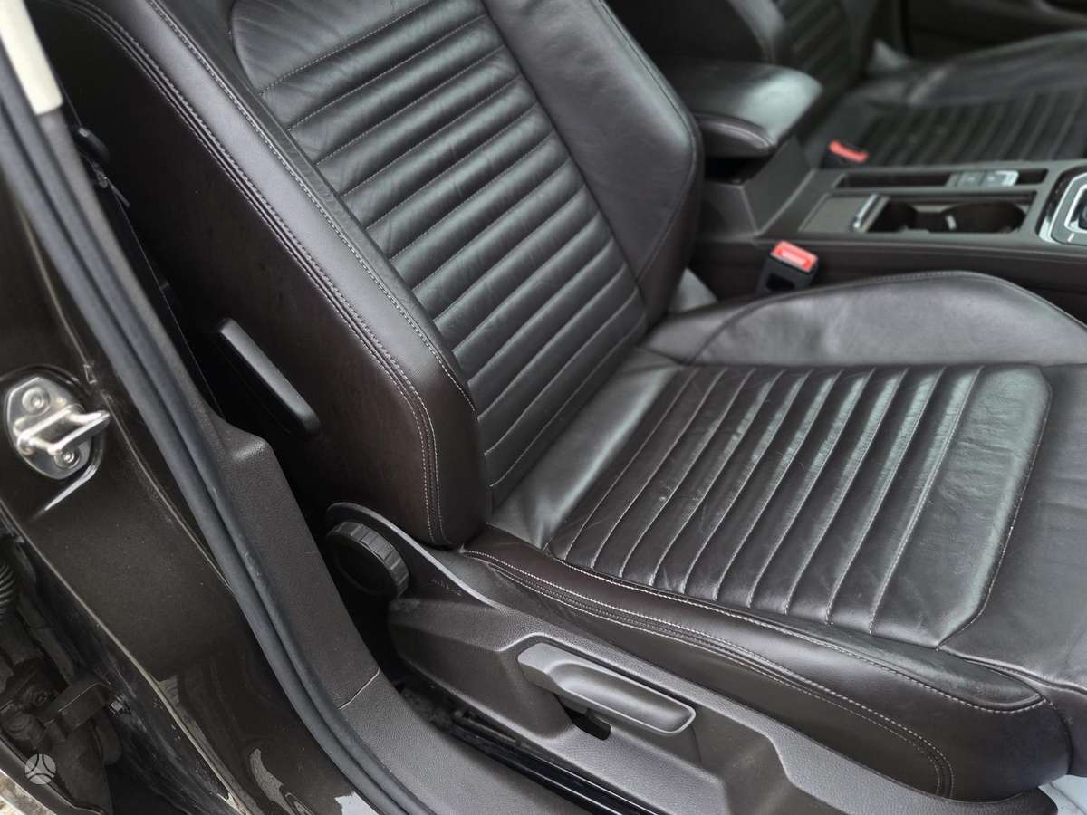 Volkswagen Passat, 2.0 l., Универсал