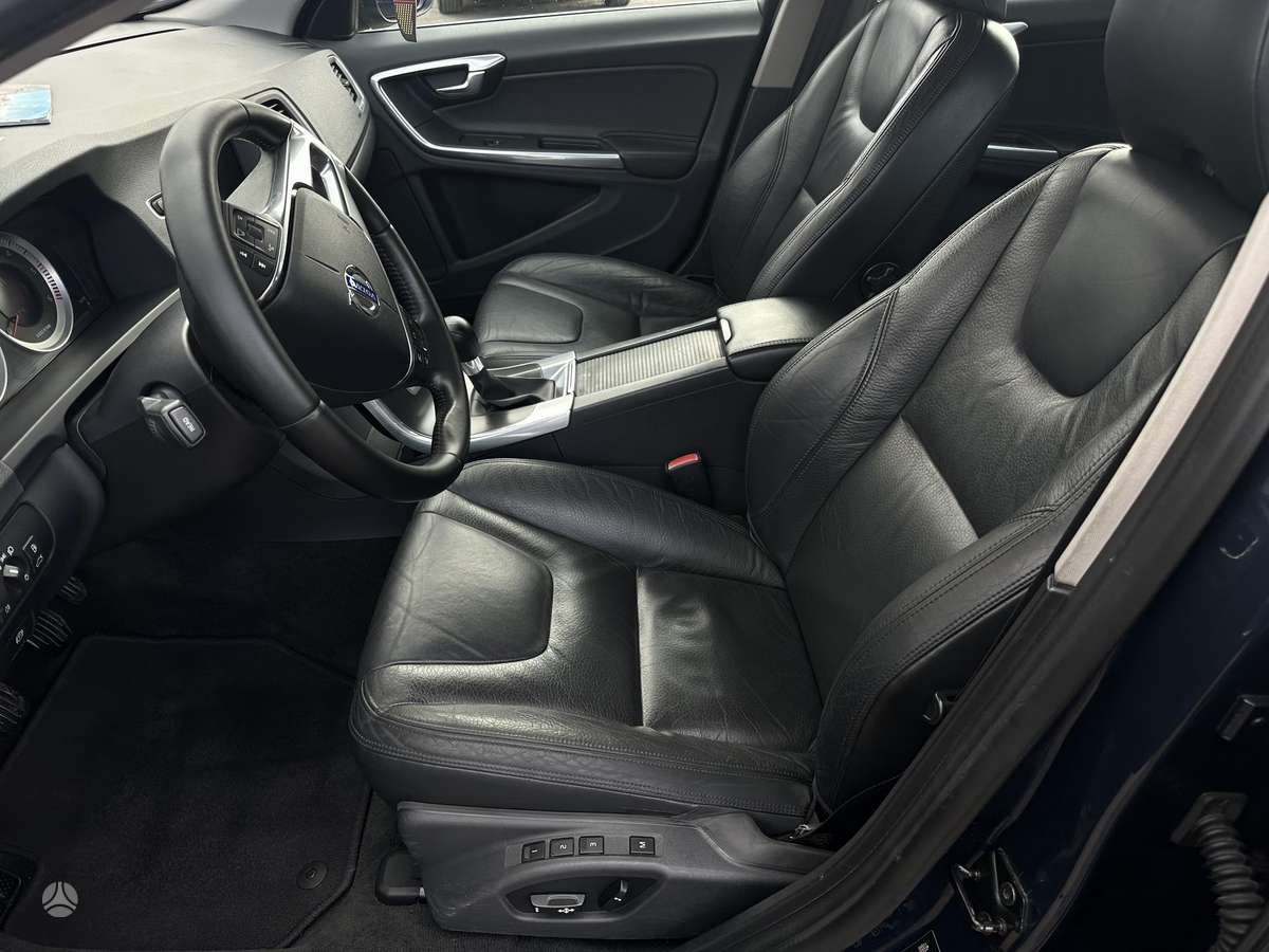 Volvo V60, 2.0 l., wagon