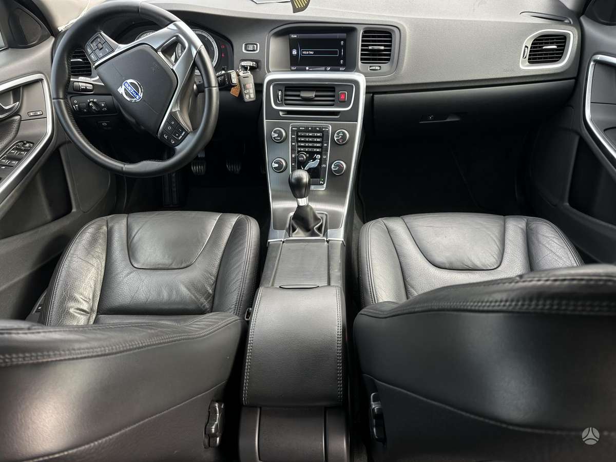 Volvo V60, 2.0 l., wagon
