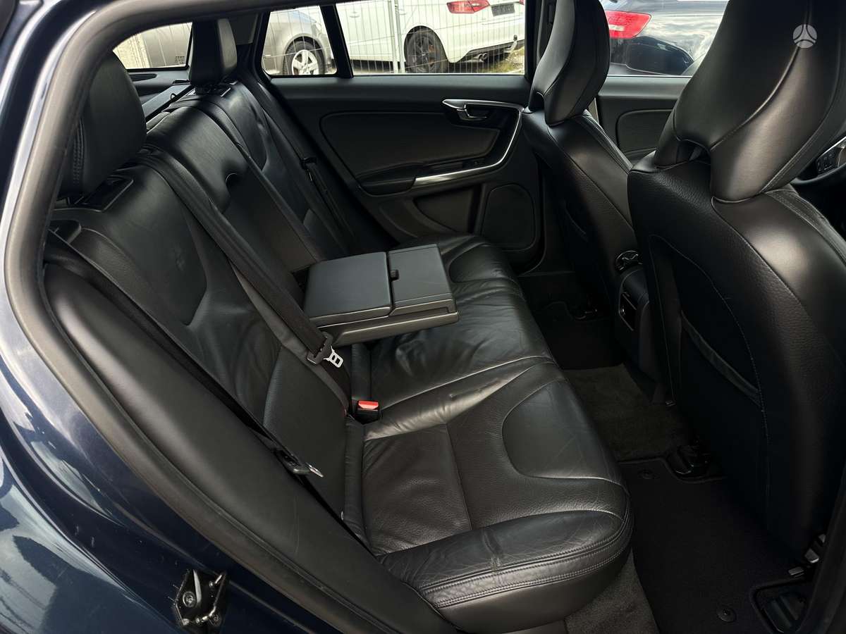Volvo V60, 2.0 l., wagon